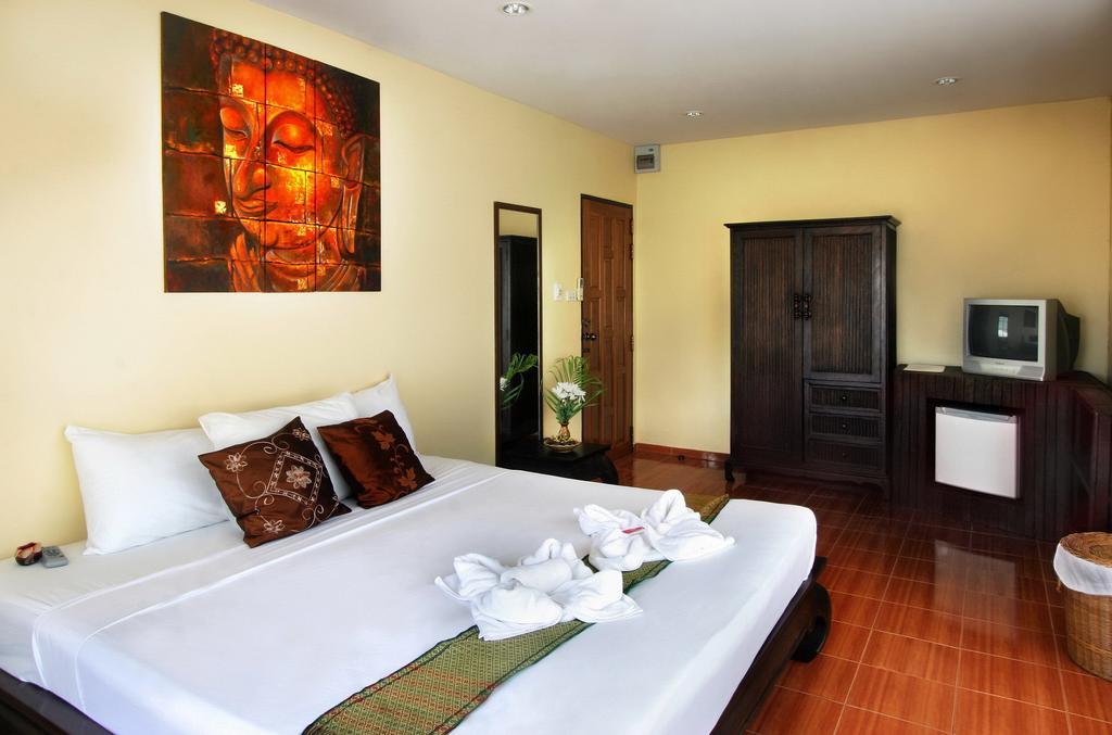 Karon Pool Hotel Chambre photo
