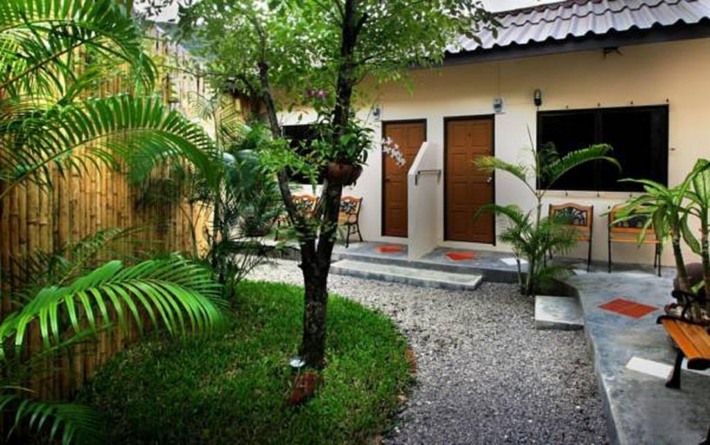 Karon Pool Hotel Extérieur photo