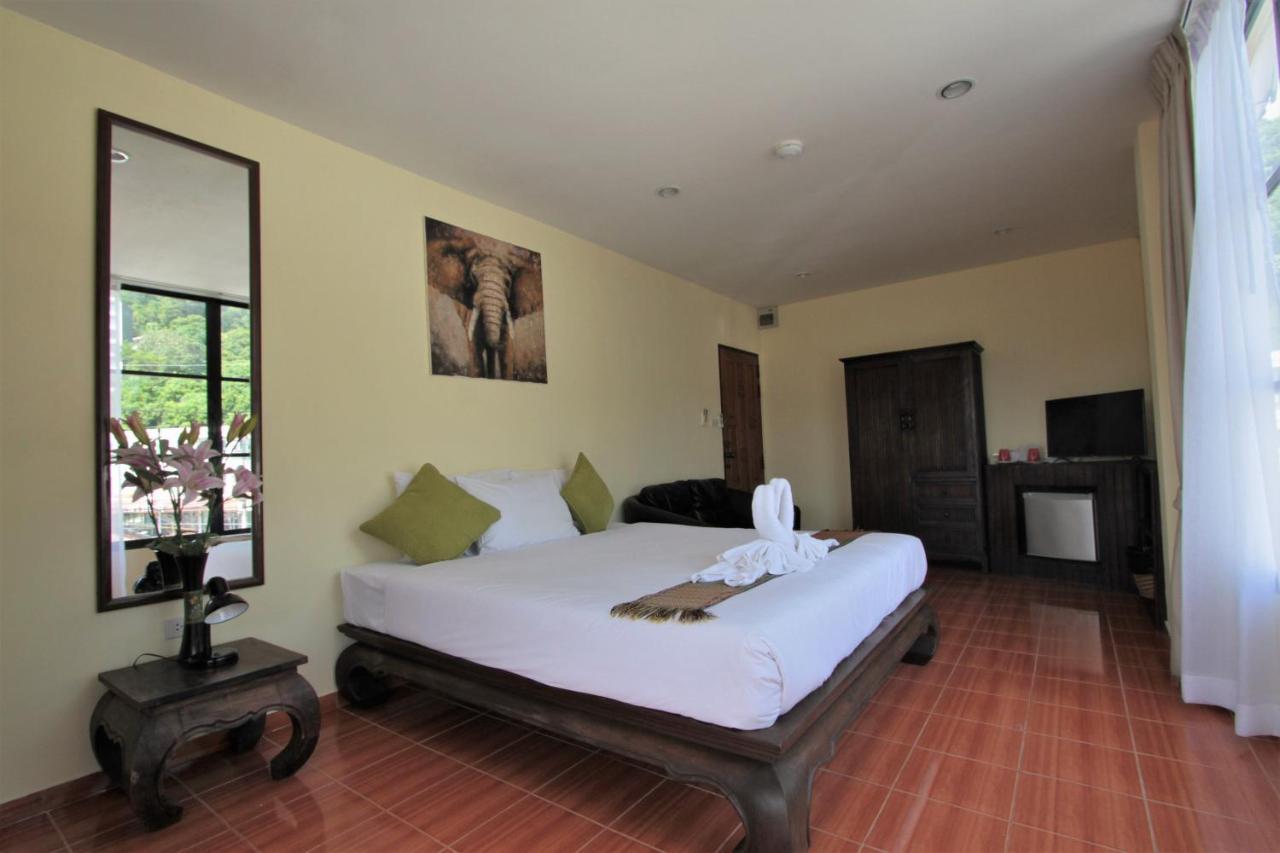 Karon Pool Hotel Extérieur photo